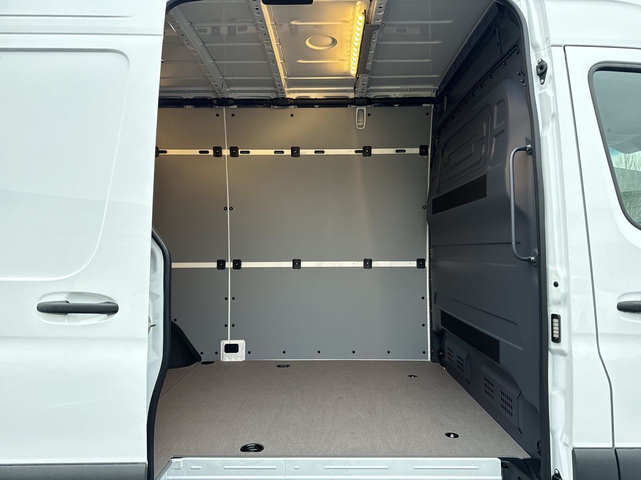 Mercedes-Benz Sprinter 2500  2025 à Vancouver, Colombie-Britannique