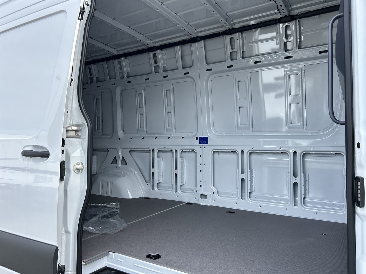 2025 Mercedes-Benz Sprinter 2500 in Vancouver, British Columbia