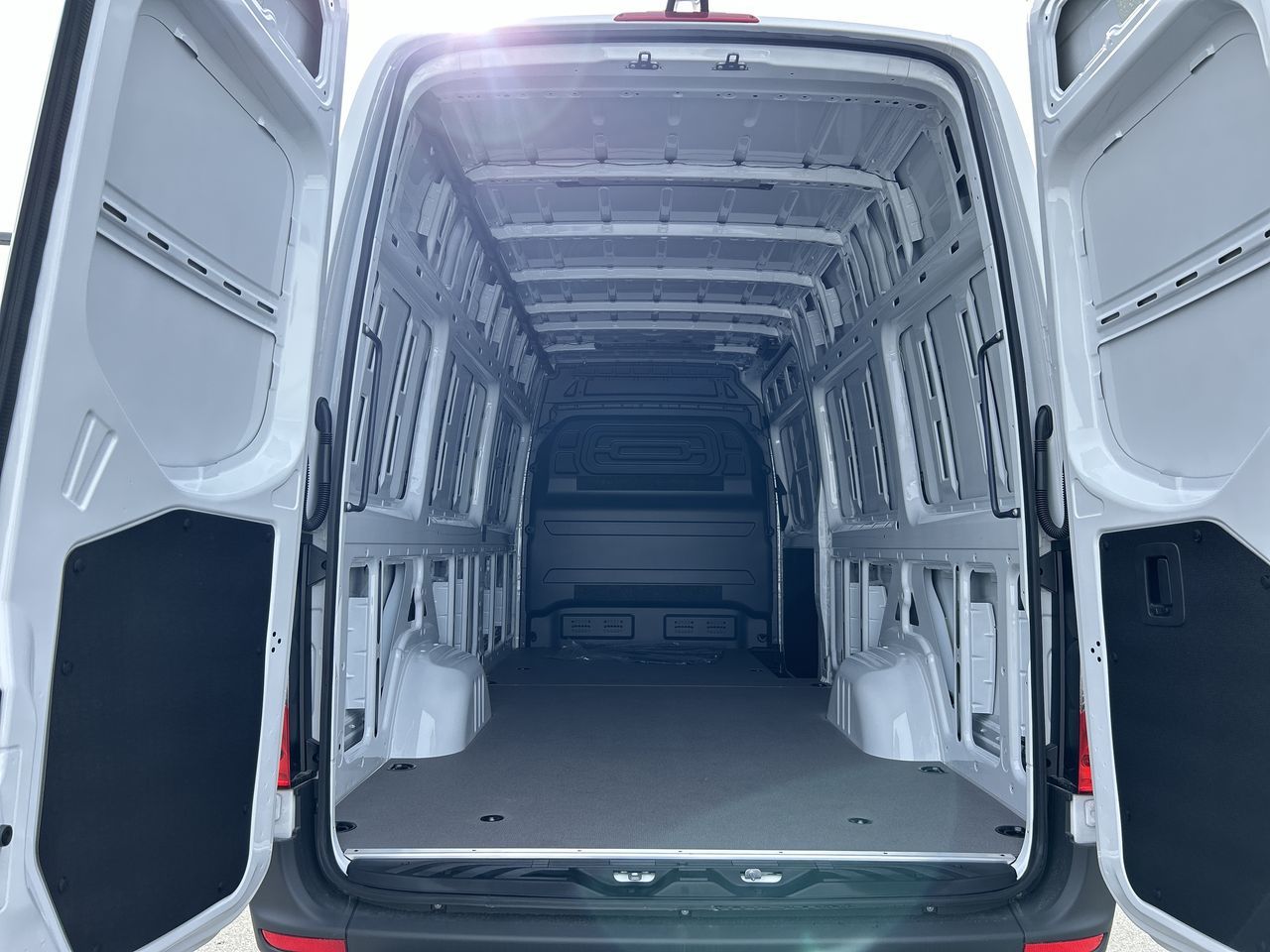 Mercedes-Benz Sprinter 2500  2025 à Vancouver, Colombie-Britannique