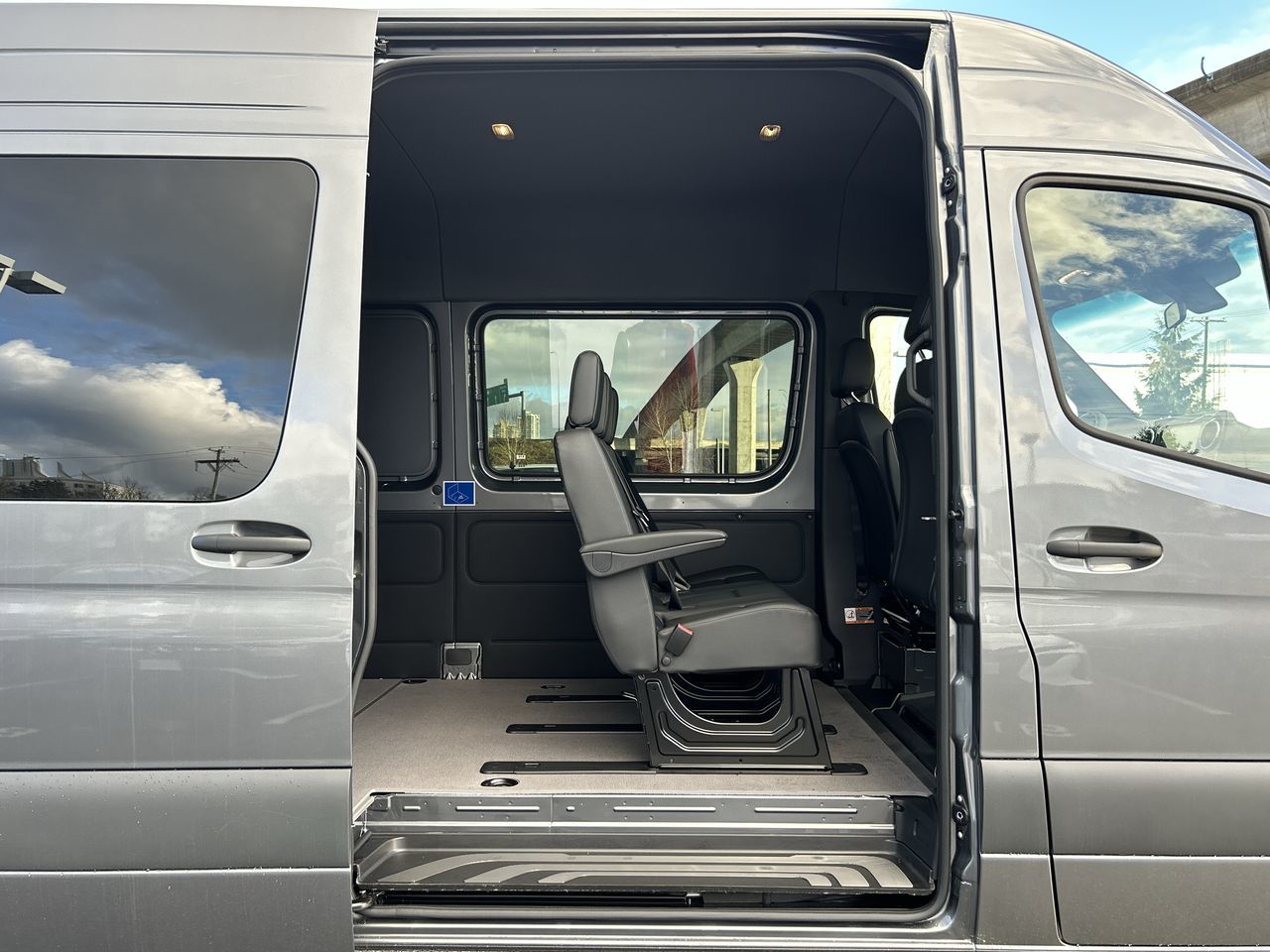Mercedes-Benz Sprinter 2500  2025 à Vancouver, Colombie-Britannique