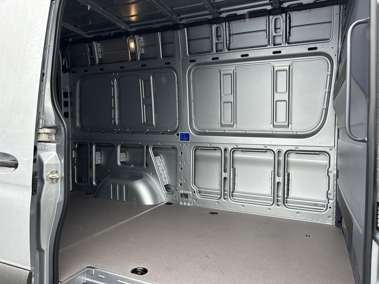 Mercedes-Benz Sprinter 2500  2025 à Vancouver, Colombie-Britannique