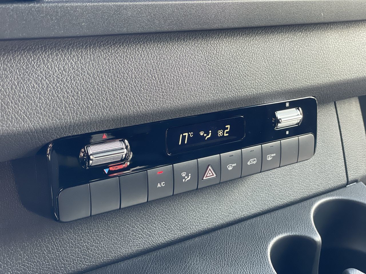 2025 Mercedes-Benz Sprinter 2500