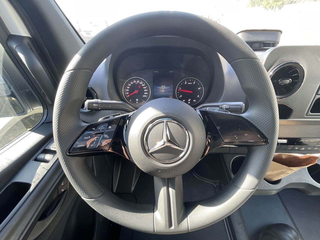 2025 Mercedes-Benz Sprinter 2500