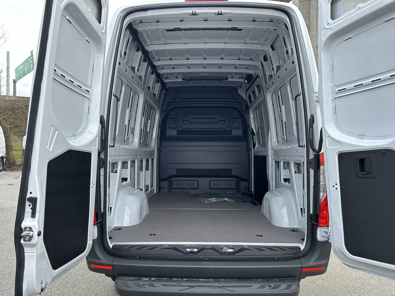 Mercedes-Benz Sprinter 2500  2025 à Vancouver, Colombie-Britannique