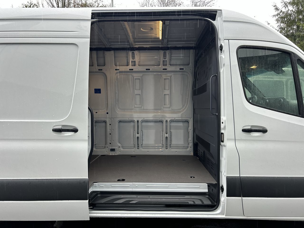2025 Mercedes-Benz Sprinter 2500 in Vancouver, British Columbia