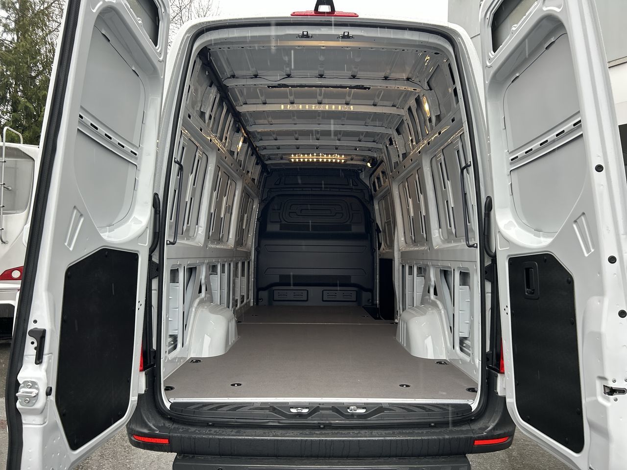 2025 Mercedes-Benz Sprinter 2500 in Vancouver, British Columbia