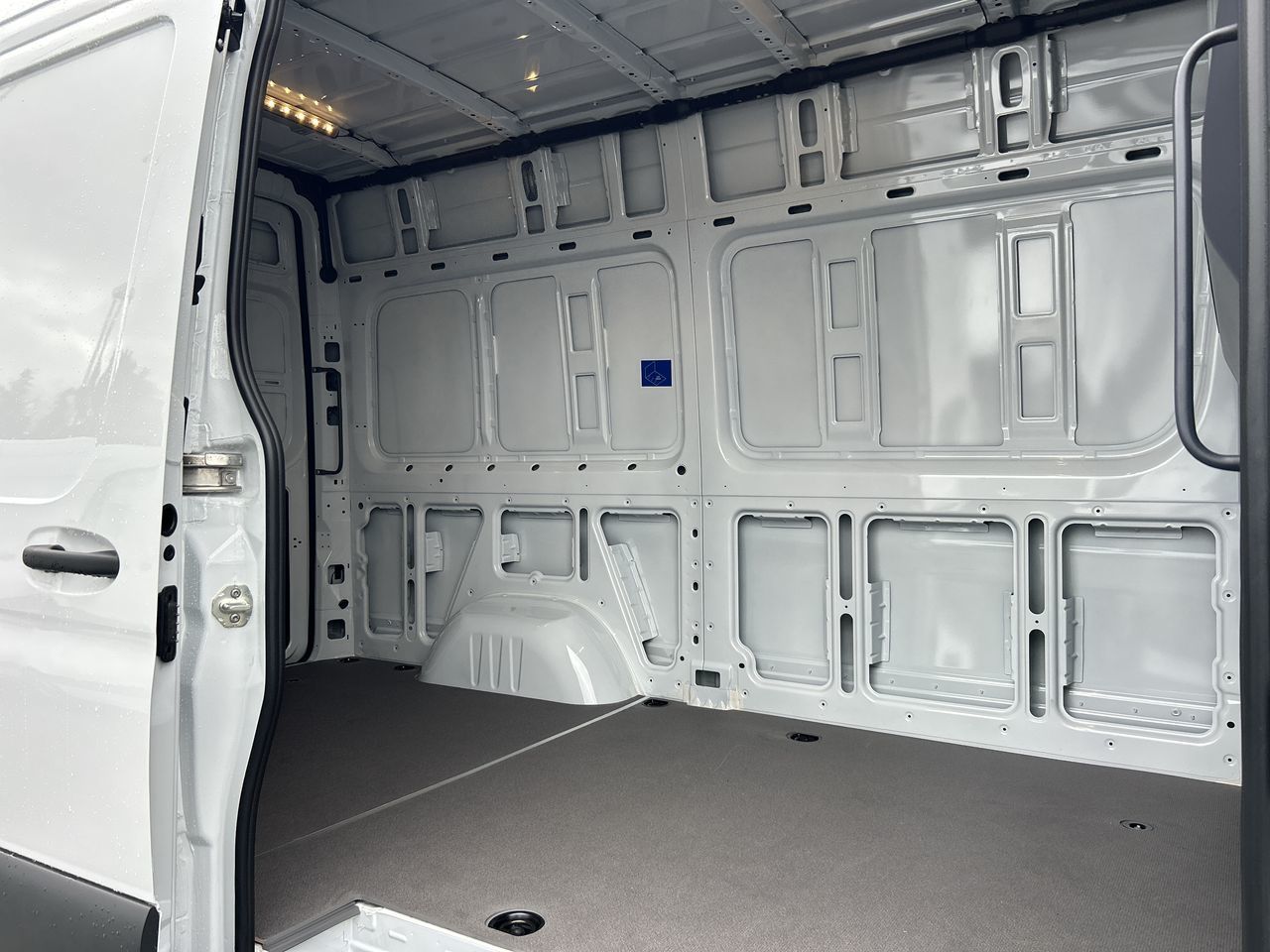 2025 Mercedes-Benz Sprinter 2500 in Vancouver, British Columbia