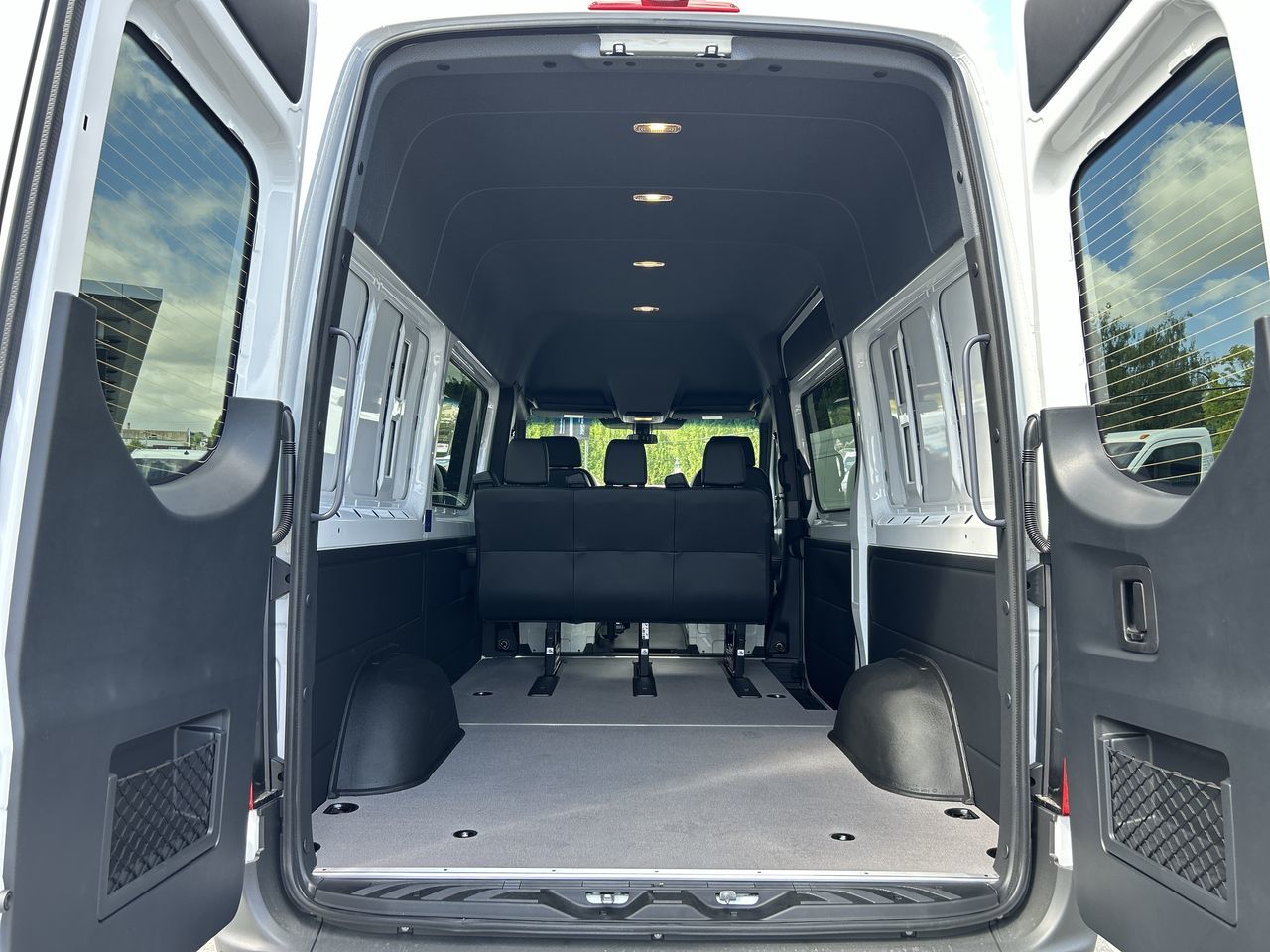 Mercedes-Benz Sprinter 2500  2025 à Vancouver, Colombie-Britannique