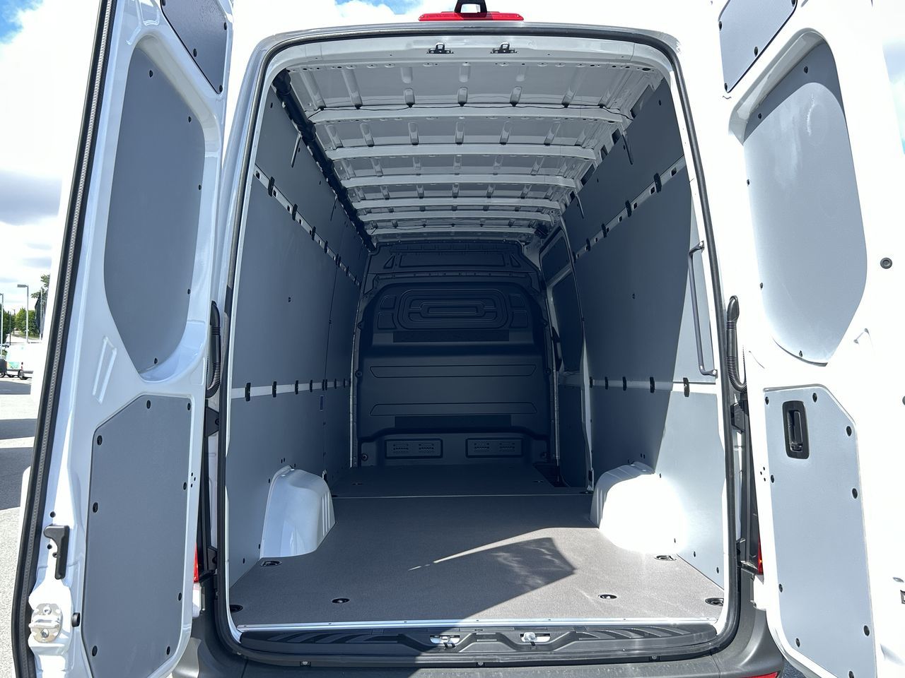 Mercedes-Benz Sprinter 2500  2025 à Vancouver, Colombie-Britannique