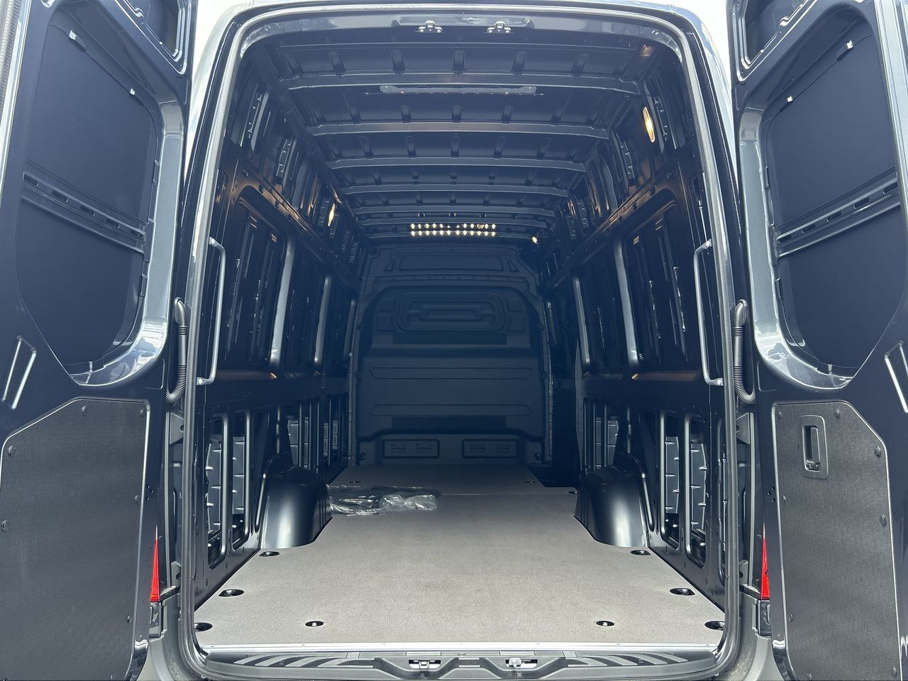 2025 Mercedes-Benz Sprinter 2500 in Vancouver, British Columbia