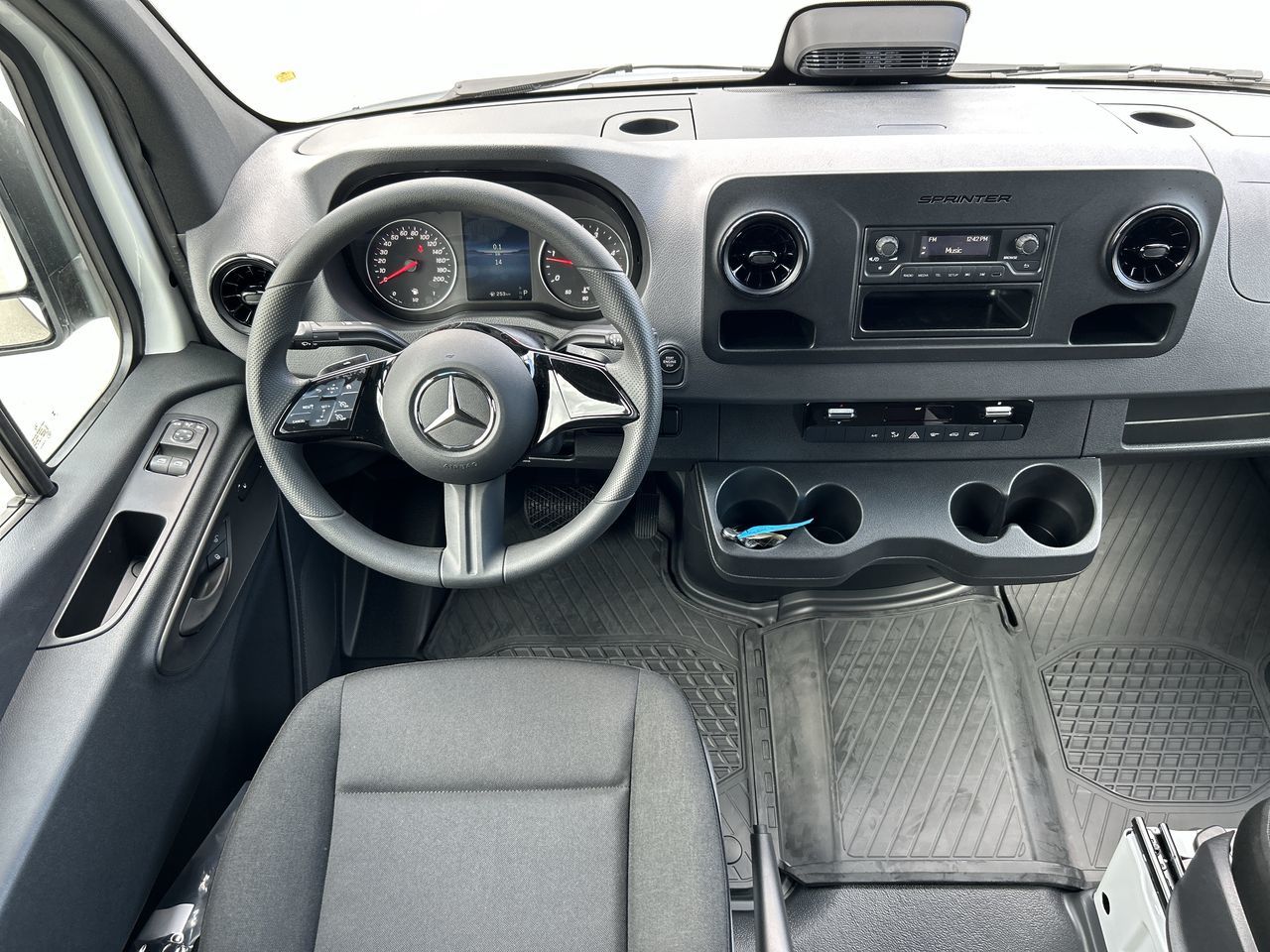 2025 Mercedes-Benz Sprinter 2500 in Vancouver, British Columbia