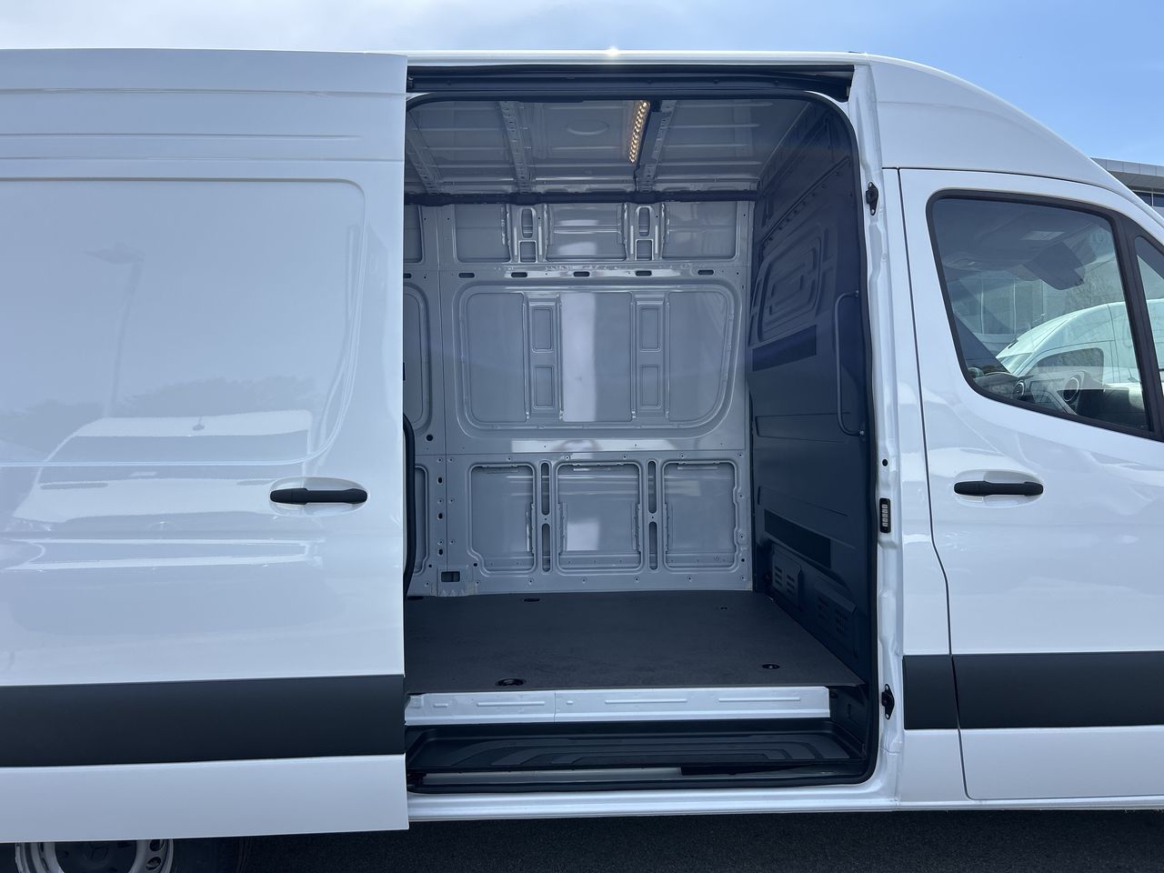 2025 Mercedes-Benz Sprinter 2500 in Vancouver, British Columbia