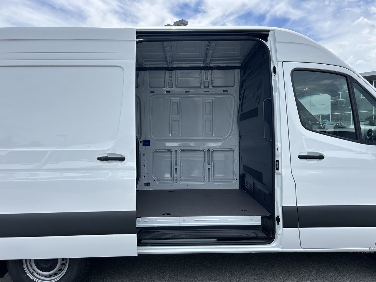 Mercedes-Benz Sprinter 2500  2025 à Vancouver, Colombie-Britannique
