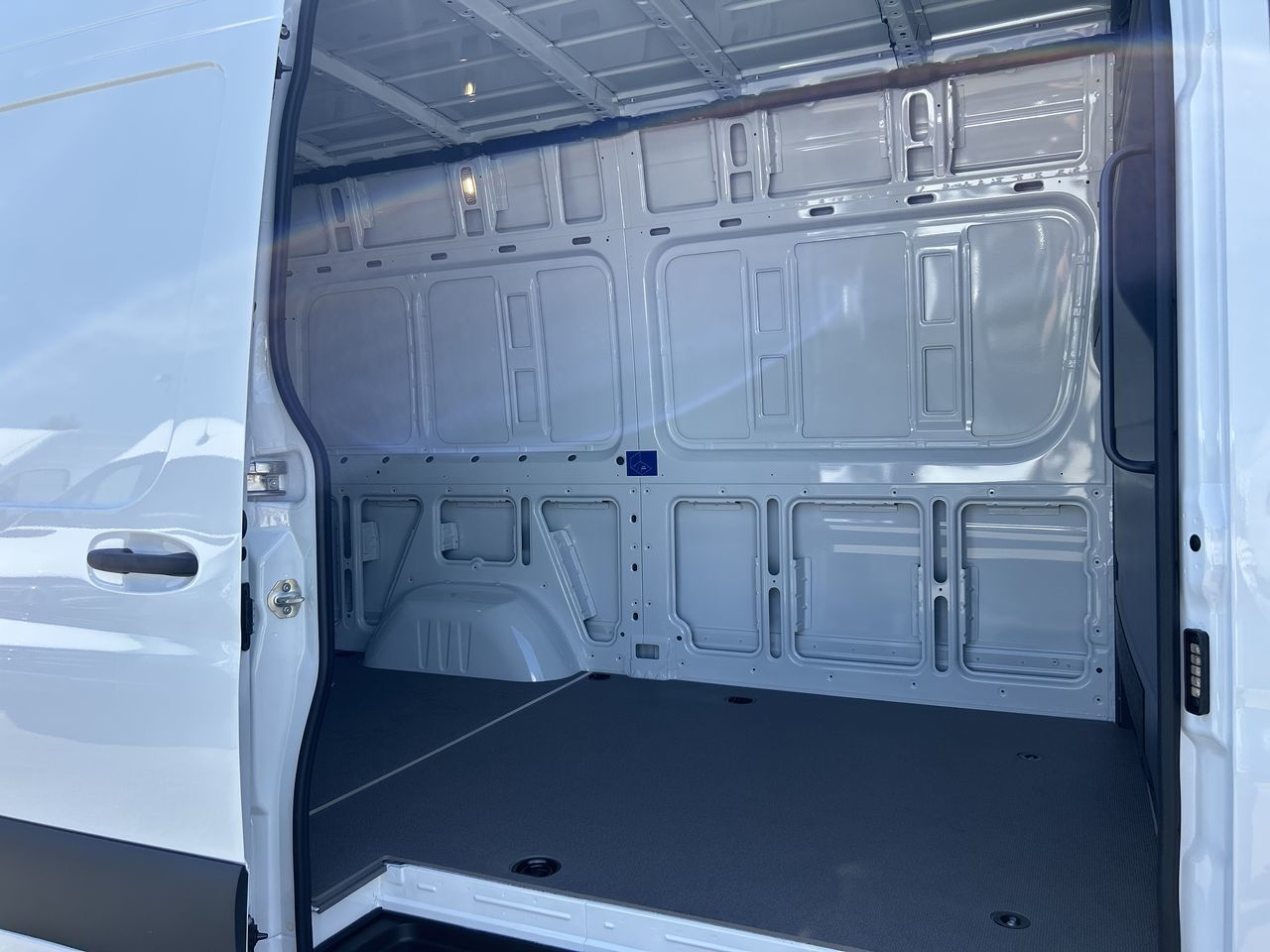 Mercedes-Benz Sprinter 2500  2025 à Vancouver, Colombie-Britannique