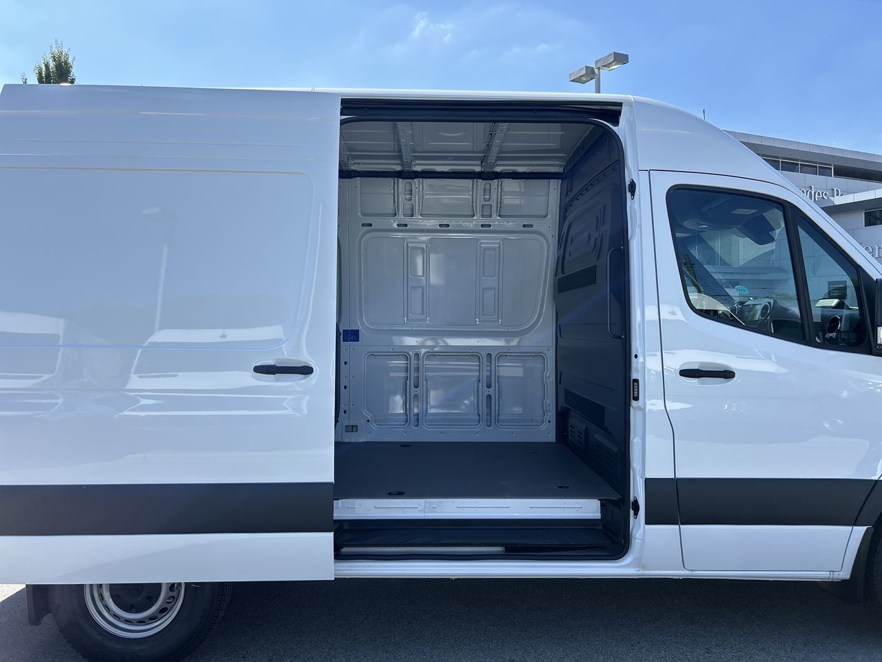 Mercedes-Benz Sprinter 2500  2025 à Vancouver, Colombie-Britannique