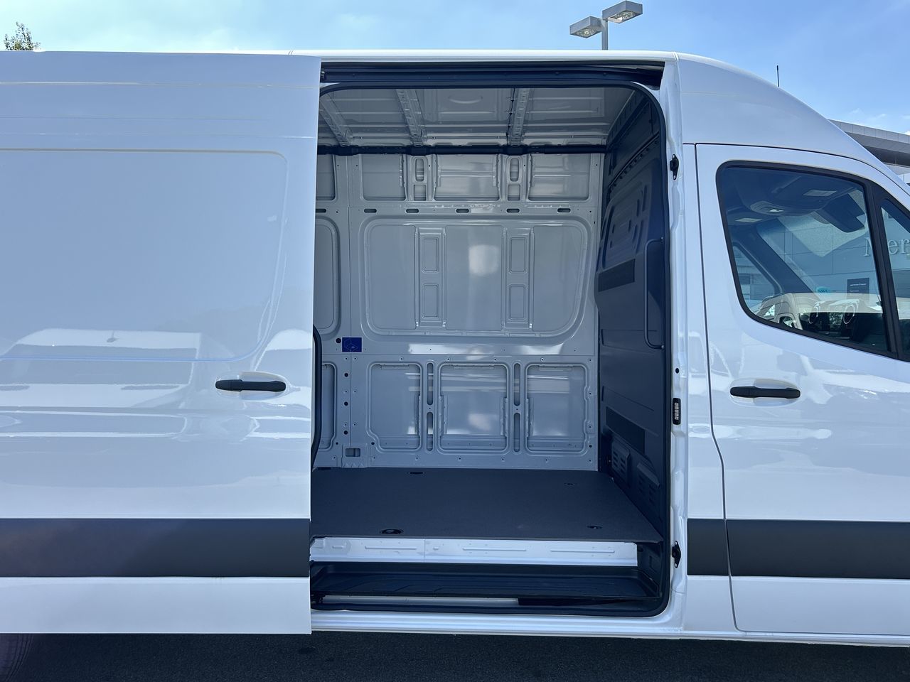 Mercedes-Benz Sprinter 2500  2025 à Vancouver, Colombie-Britannique