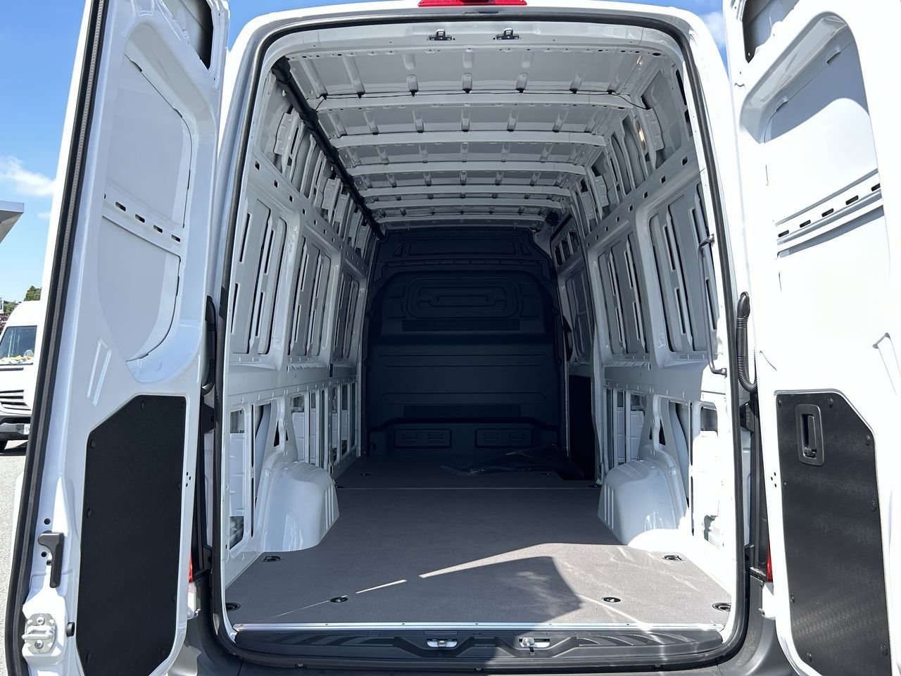 Mercedes-Benz Sprinter 2500  2025 à Vancouver, Colombie-Britannique