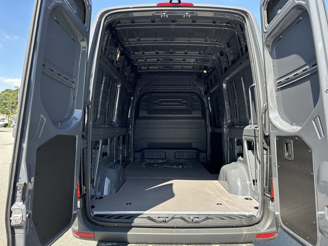 2025 Mercedes-Benz Sprinter 2500 in Vancouver, British Columbia