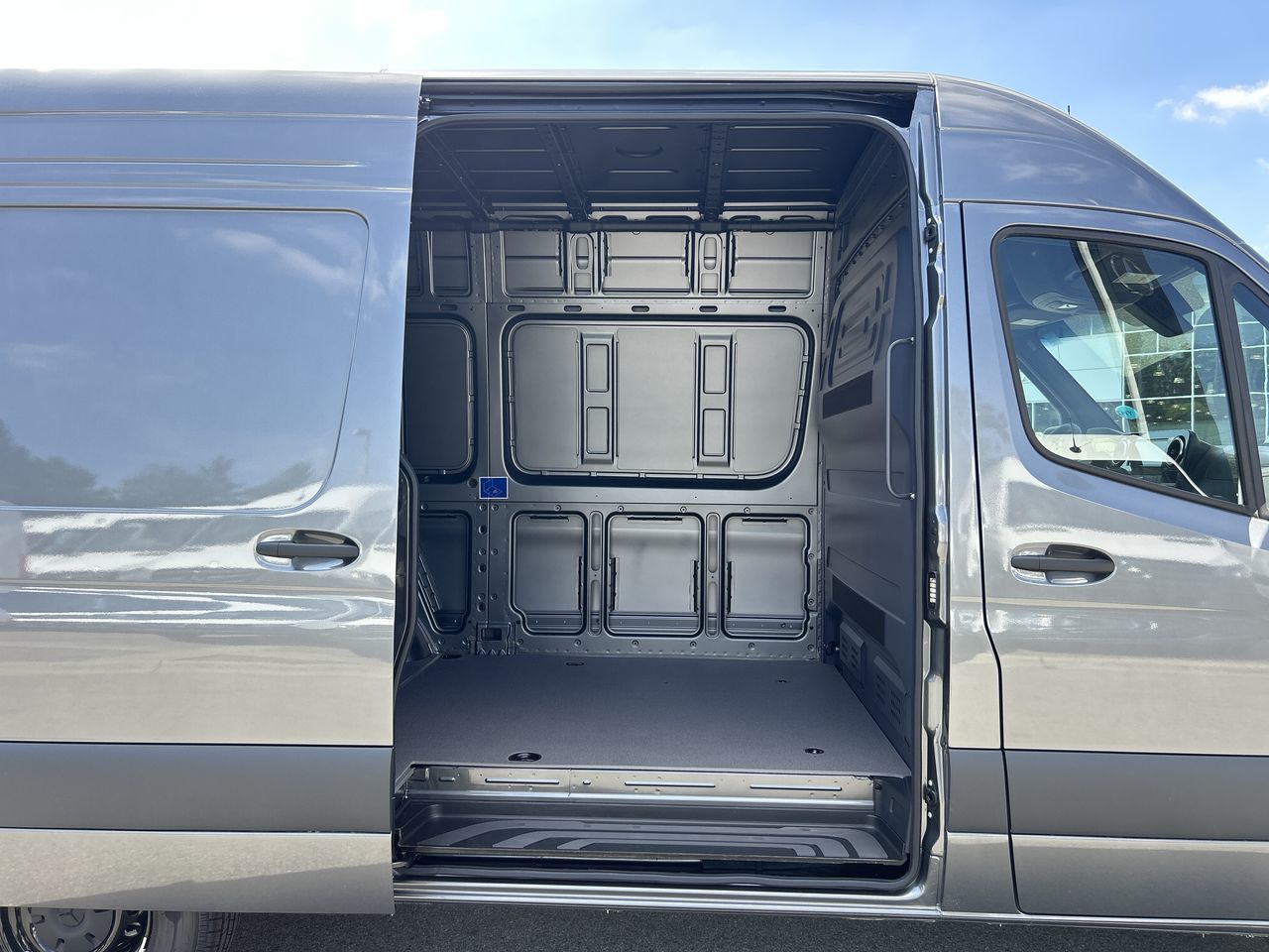 2025 Mercedes-Benz Sprinter 2500 in Vancouver, British Columbia