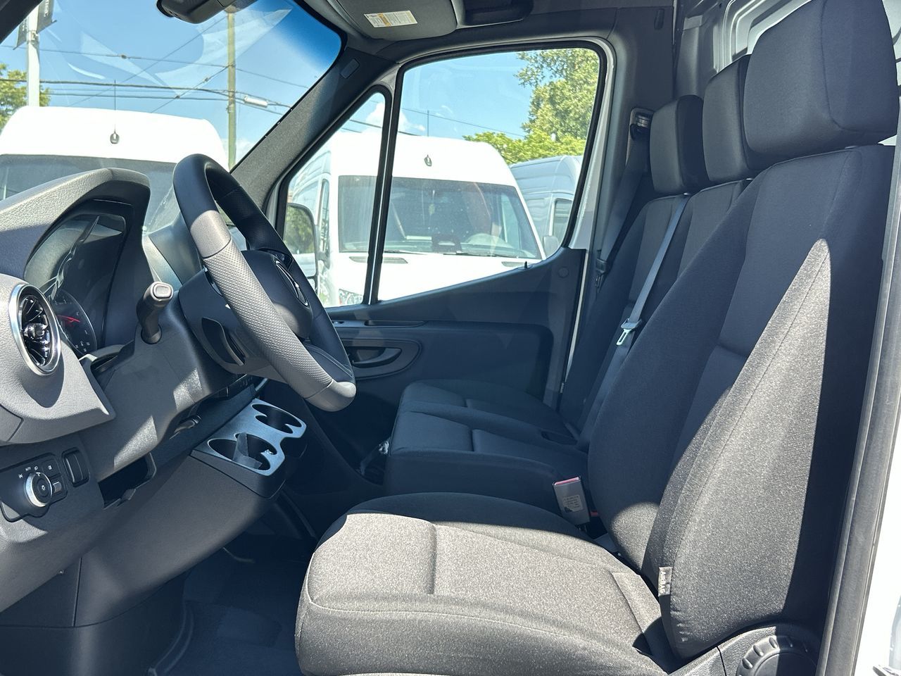 Mercedes-Benz Sprinter 2500  2025 à Vancouver, Colombie-Britannique