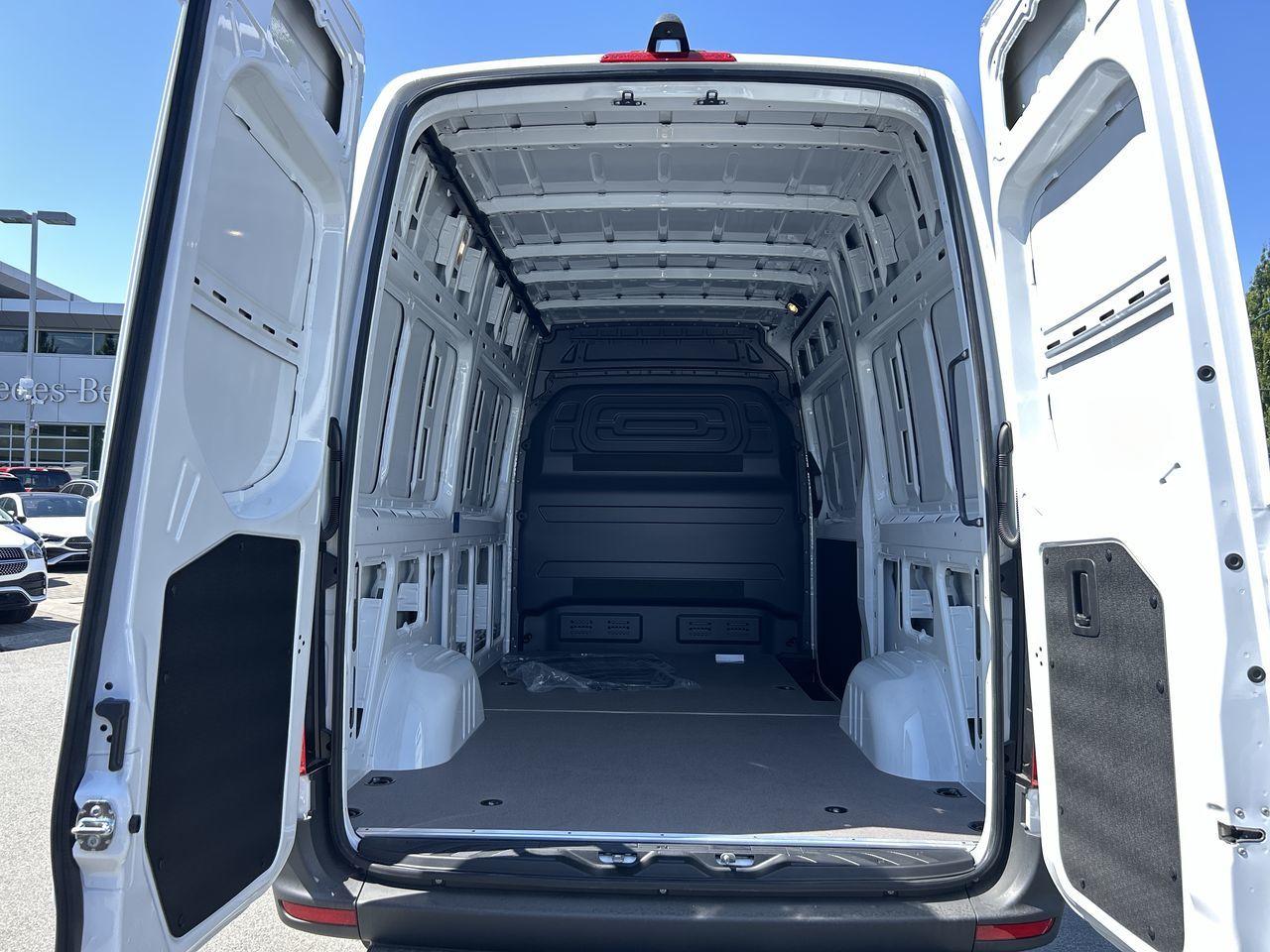 2025 Mercedes-Benz Sprinter 2500 in Vancouver, British Columbia