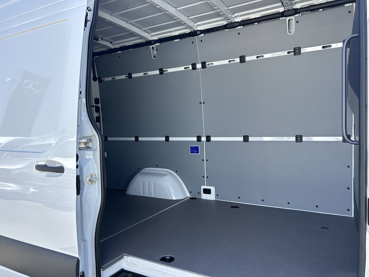 2025 Mercedes-Benz Sprinter 2500 in Vancouver, British Columbia