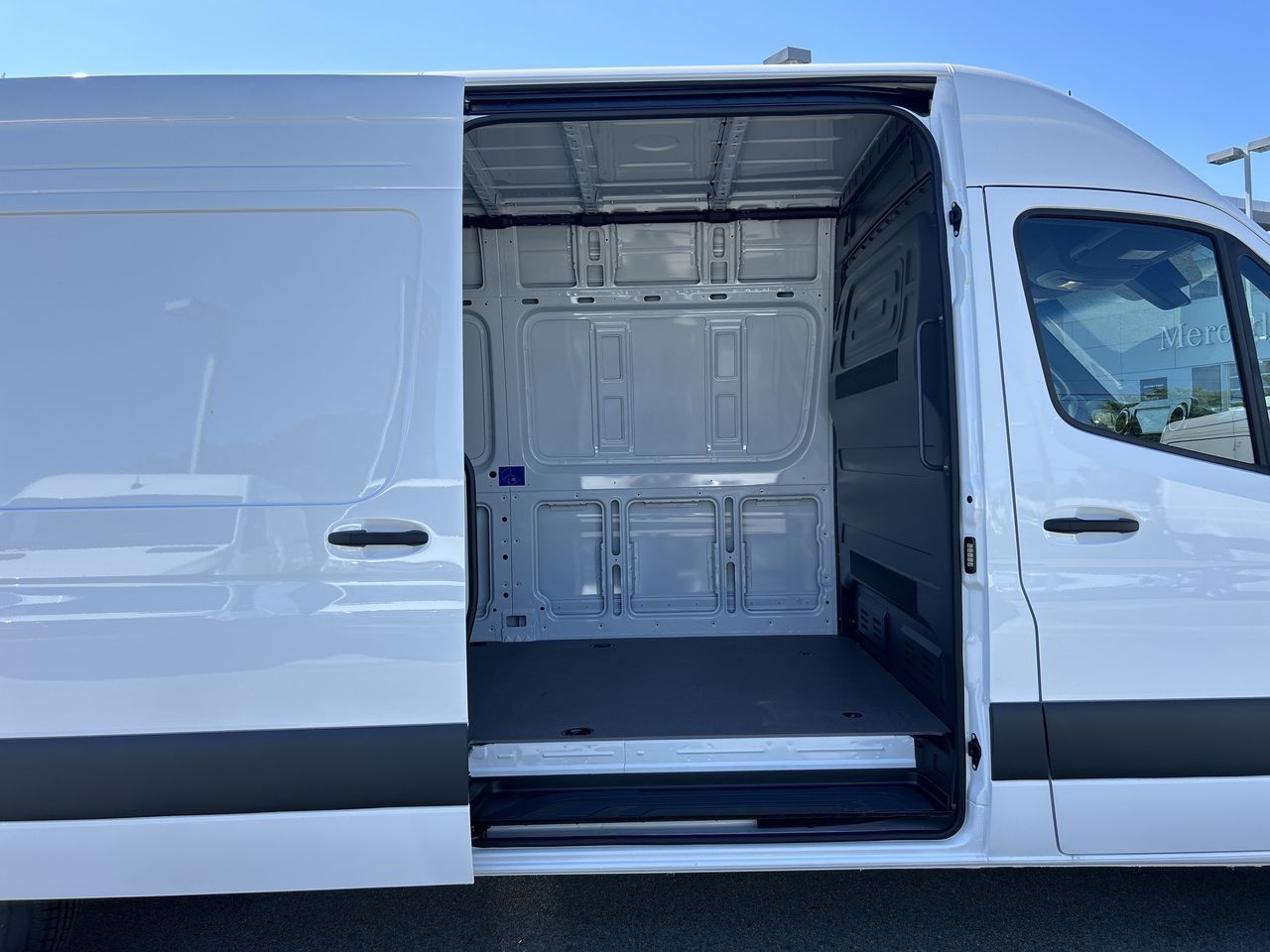 Mercedes-Benz Sprinter 2500  2025 à Vancouver, Colombie-Britannique