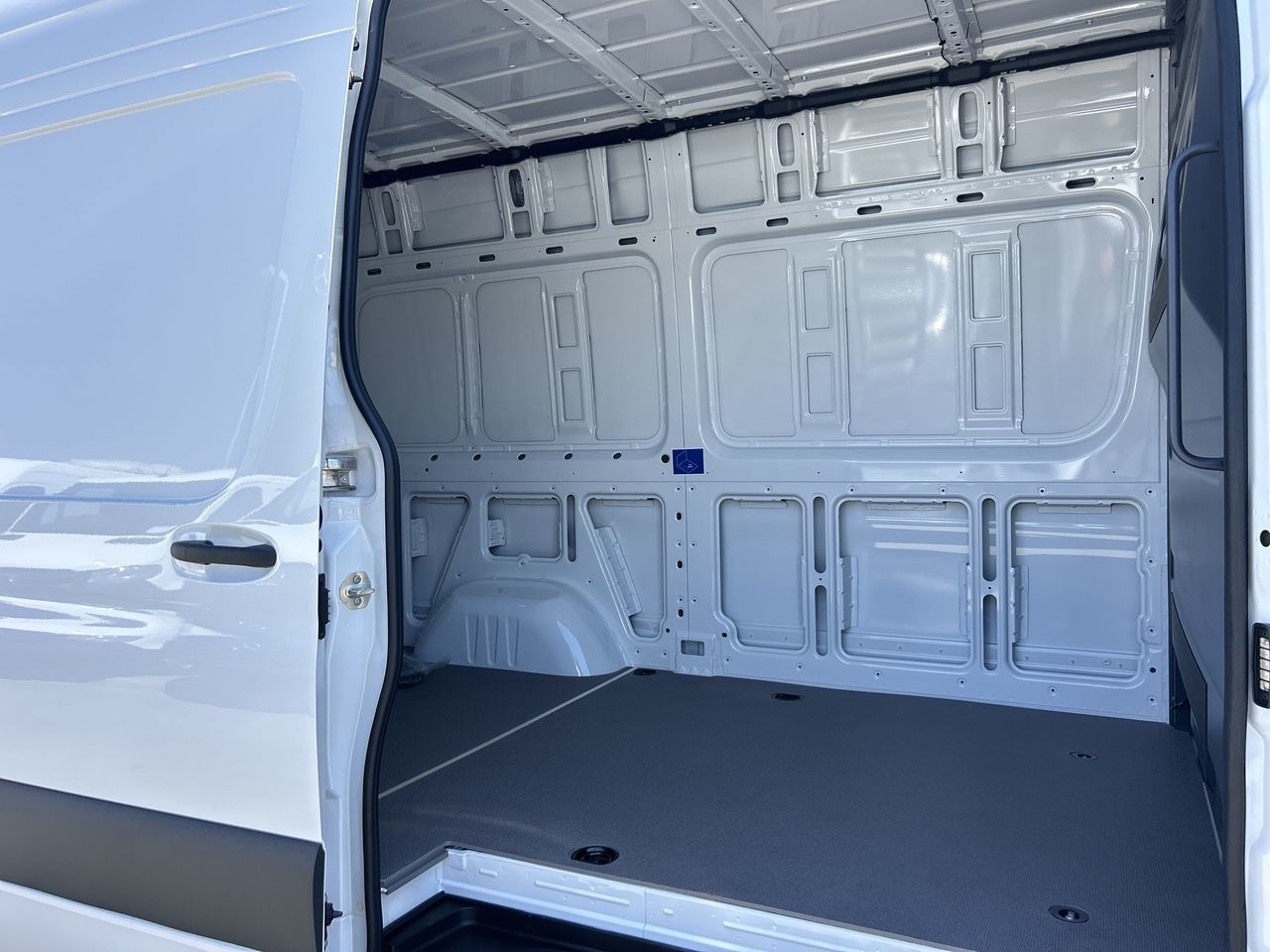 2025 Mercedes-Benz Sprinter 2500 in Vancouver, British Columbia