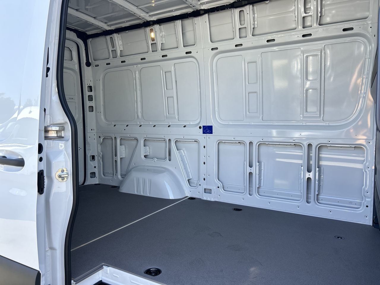 2025 Mercedes-Benz Sprinter 2500 in Vancouver, British Columbia