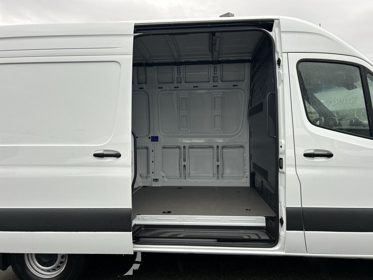 2025 Mercedes-Benz Sprinter 2500