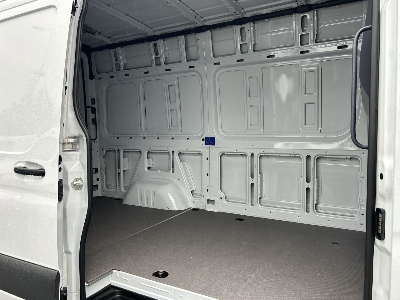 2025 Mercedes-Benz Sprinter 2500