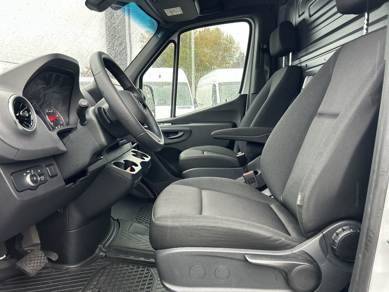 2025 Mercedes-Benz Sprinter 2500