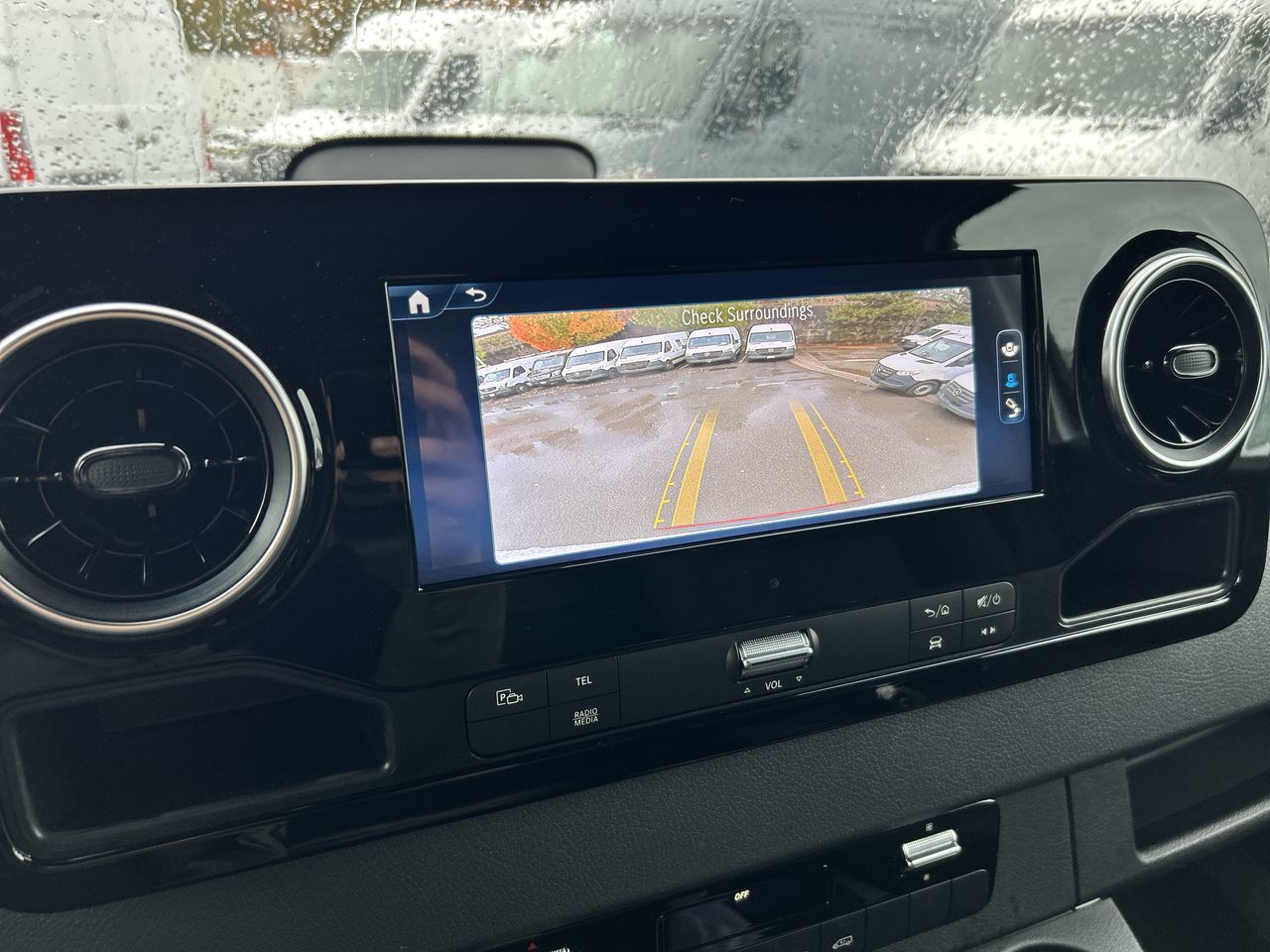 2025 Mercedes-Benz Sprinter 2500