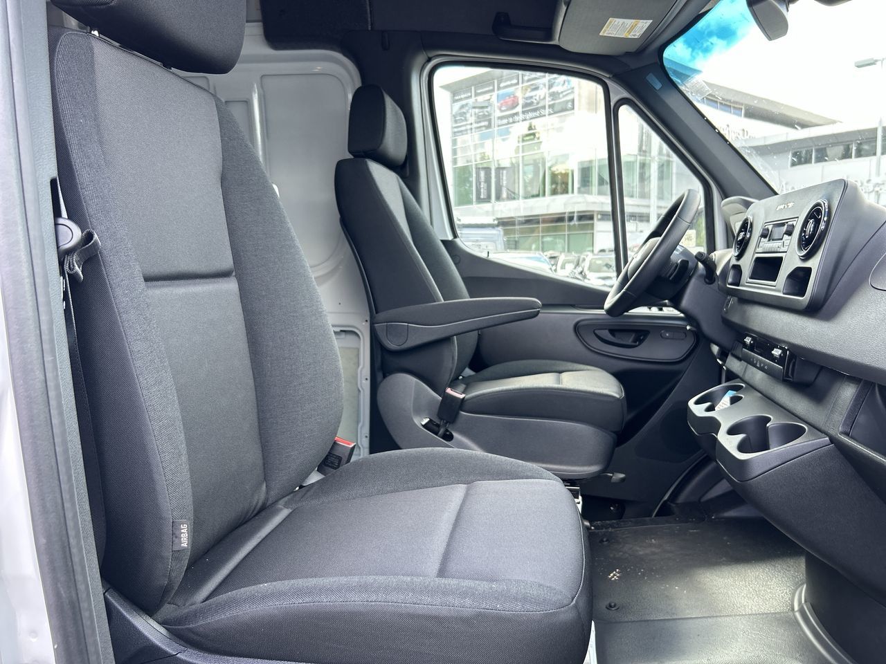 Mercedes-Benz Sprinter 2500  2025 à Vancouver, Colombie-Britannique