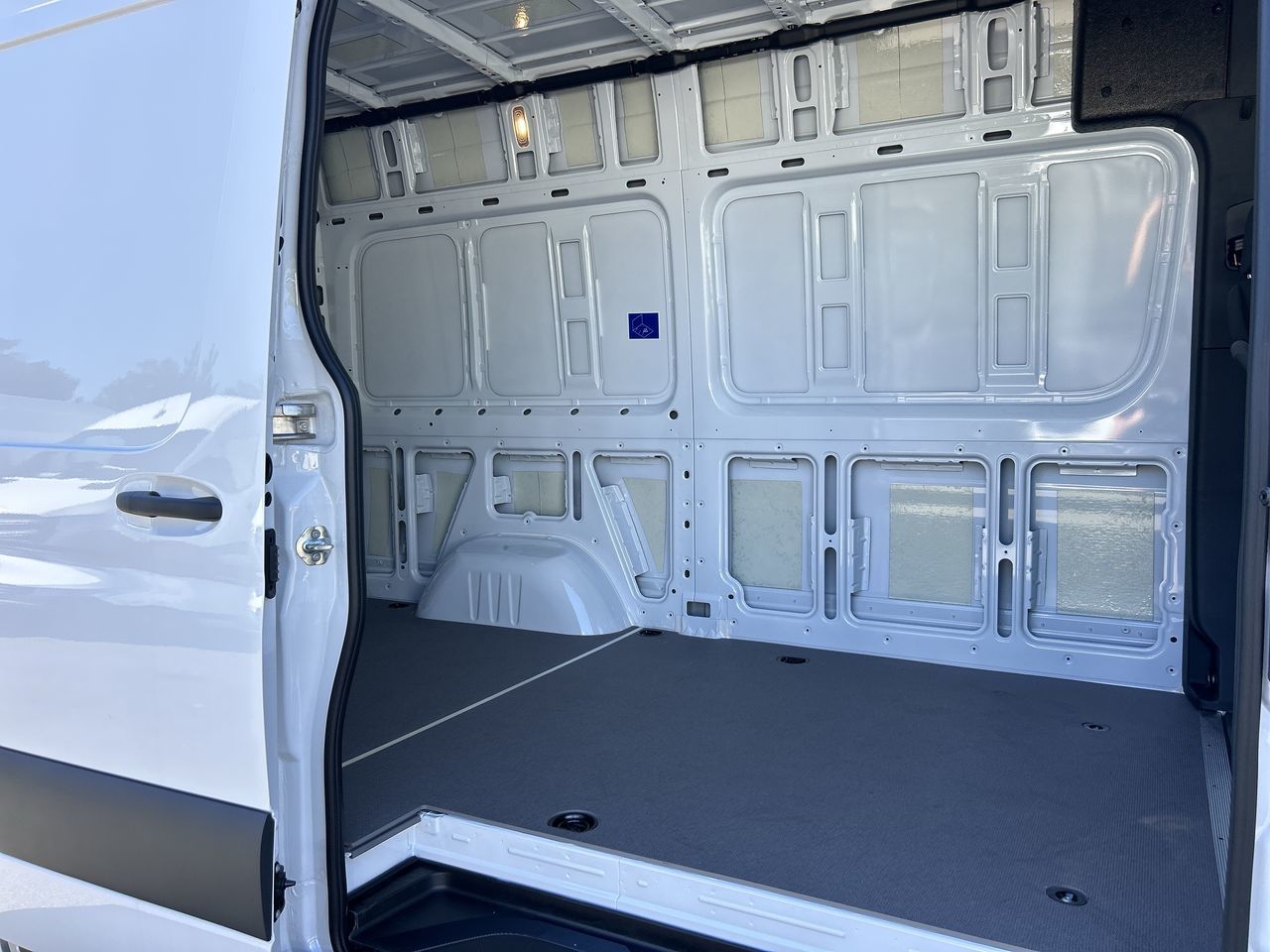 Mercedes-Benz Sprinter 2500  2025 à Vancouver, Colombie-Britannique