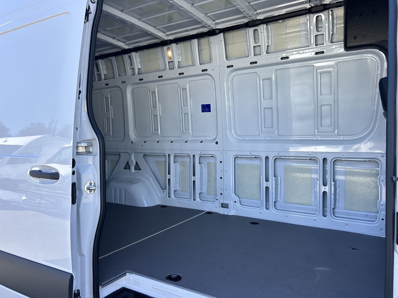 Mercedes-Benz Sprinter 2500  2025 à Vancouver, Colombie-Britannique