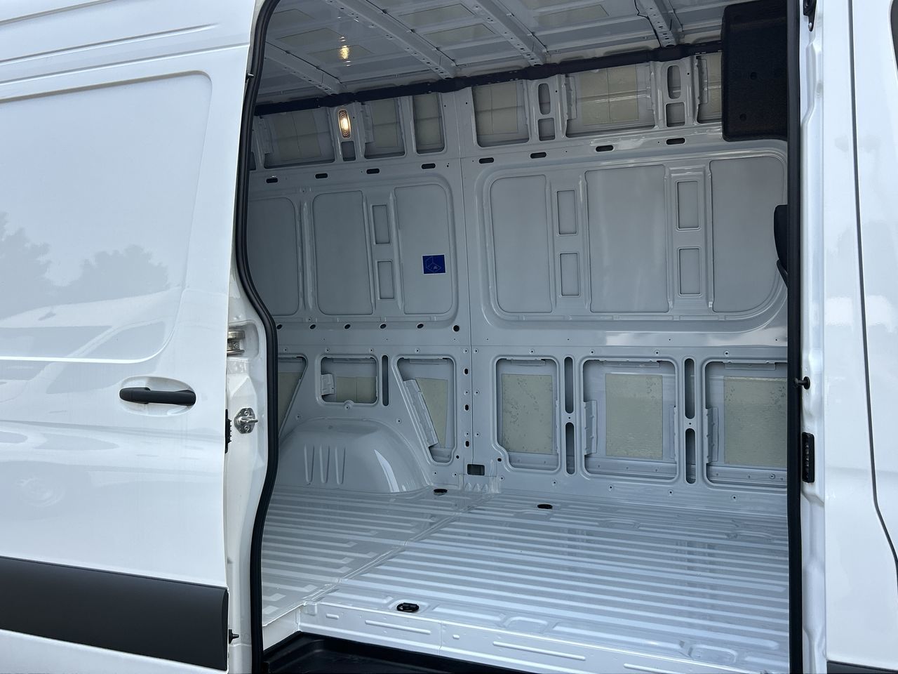 Mercedes-Benz Sprinter 2500  2025 à Vancouver, Colombie-Britannique