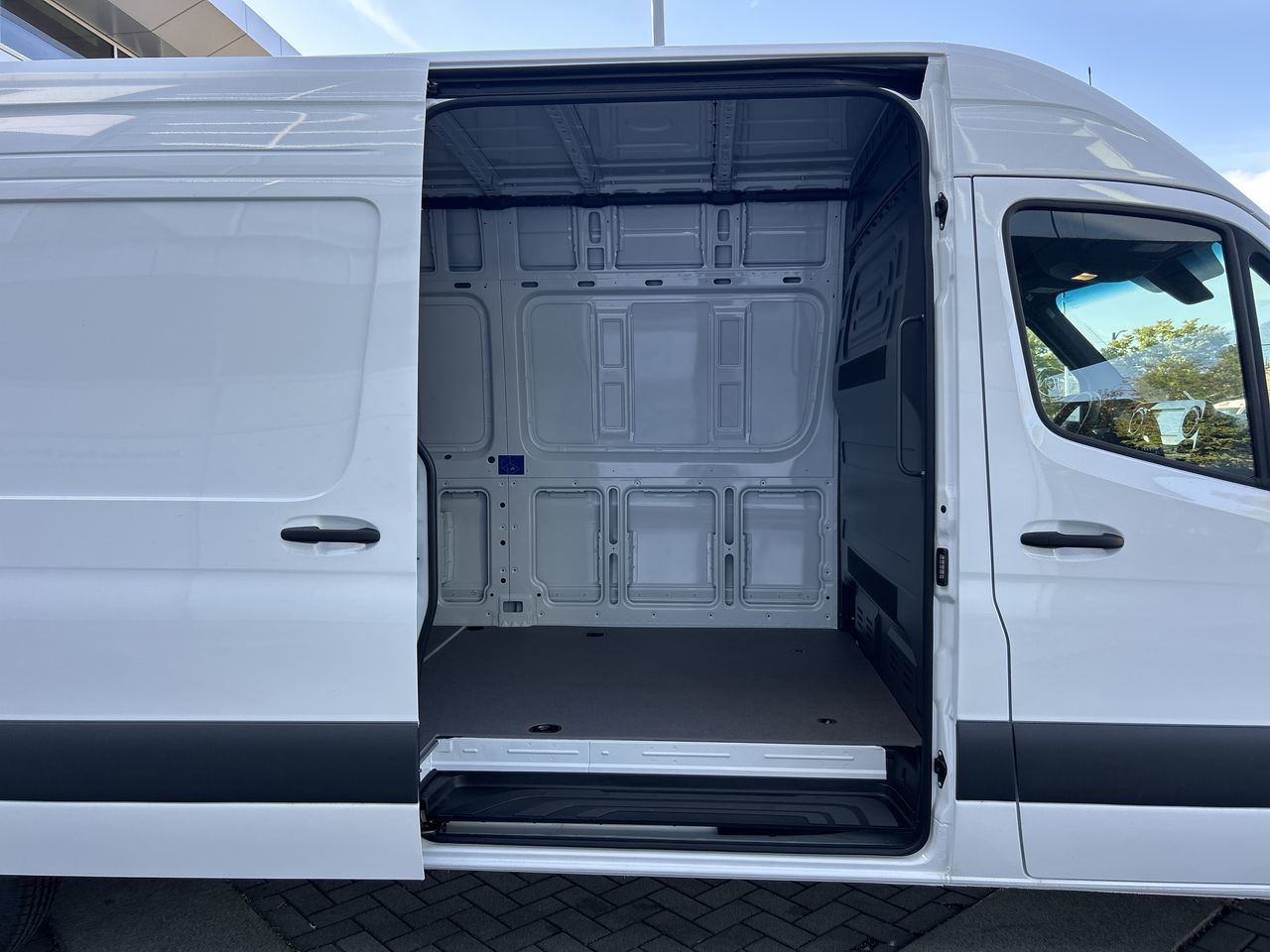 2025 Mercedes-Benz Sprinter 2500 in Vancouver, British Columbia