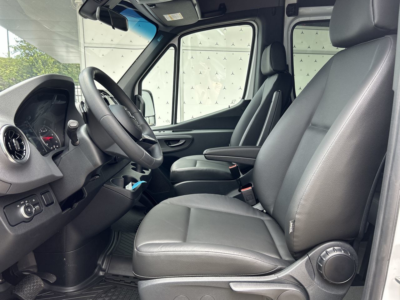 2025 Mercedes-Benz Sprinter 2500 in Vancouver, British Columbia
