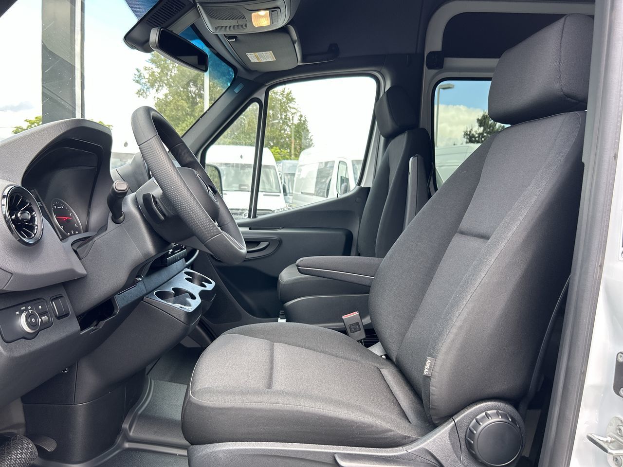 2025 Mercedes-Benz Sprinter 2500