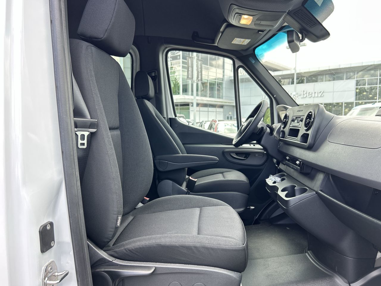2025 Mercedes-Benz Sprinter 2500