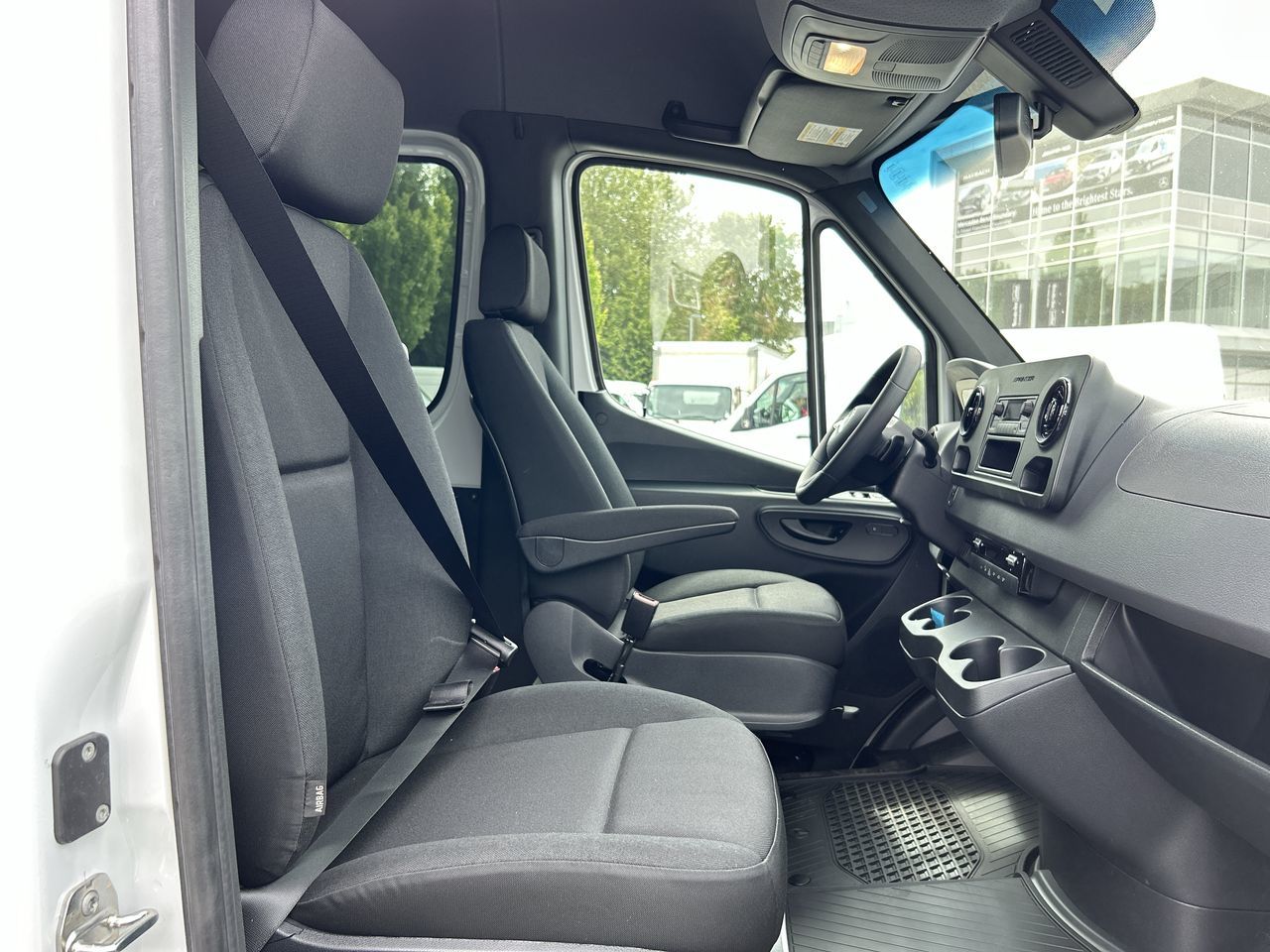 2025 Mercedes-Benz Sprinter 2500