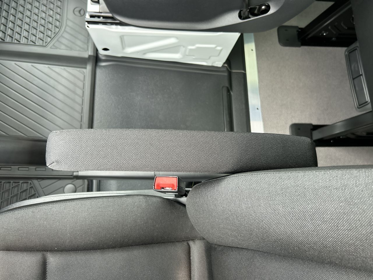 2025 Mercedes-Benz Sprinter 2500
