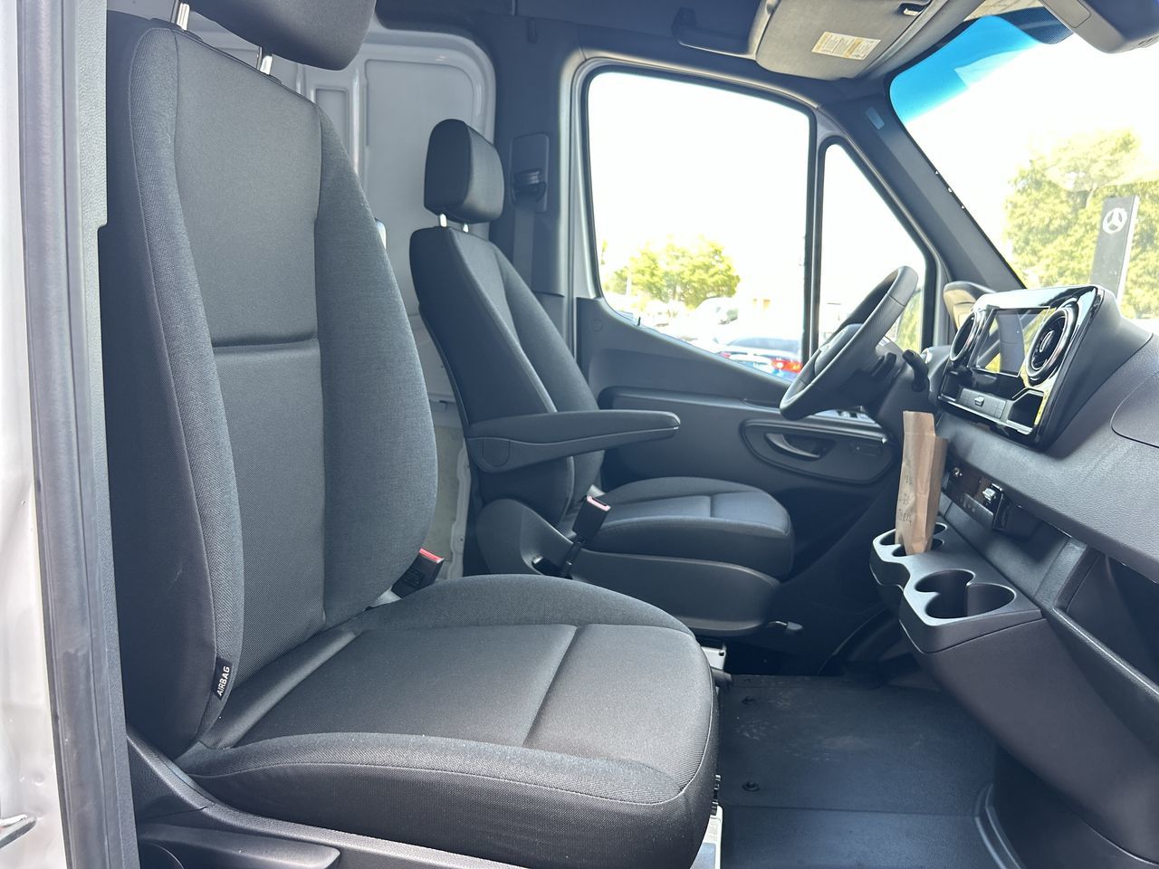 2025 Mercedes-Benz Sprinter 2500