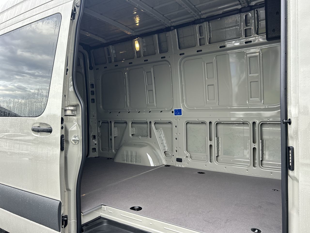 Mercedes-Benz Sprinter 2500  2026 à Vancouver, Colombie-Britannique