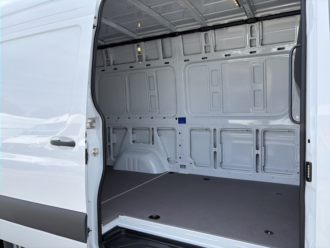 2026 Mercedes-Benz Sprinter 2500 in Vancouver, British Columbia