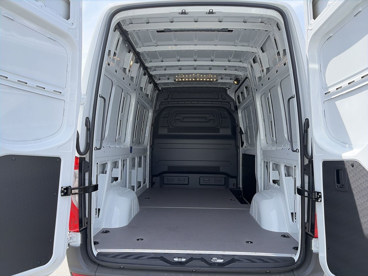 2026 Mercedes-Benz Sprinter 2500 in Vancouver, British Columbia
