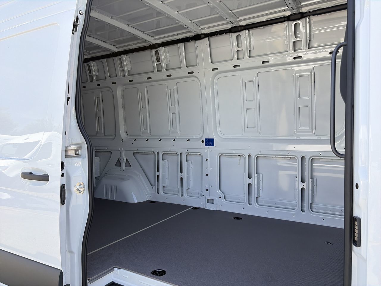 2026 Mercedes-Benz Sprinter 2500 in Vancouver, British Columbia