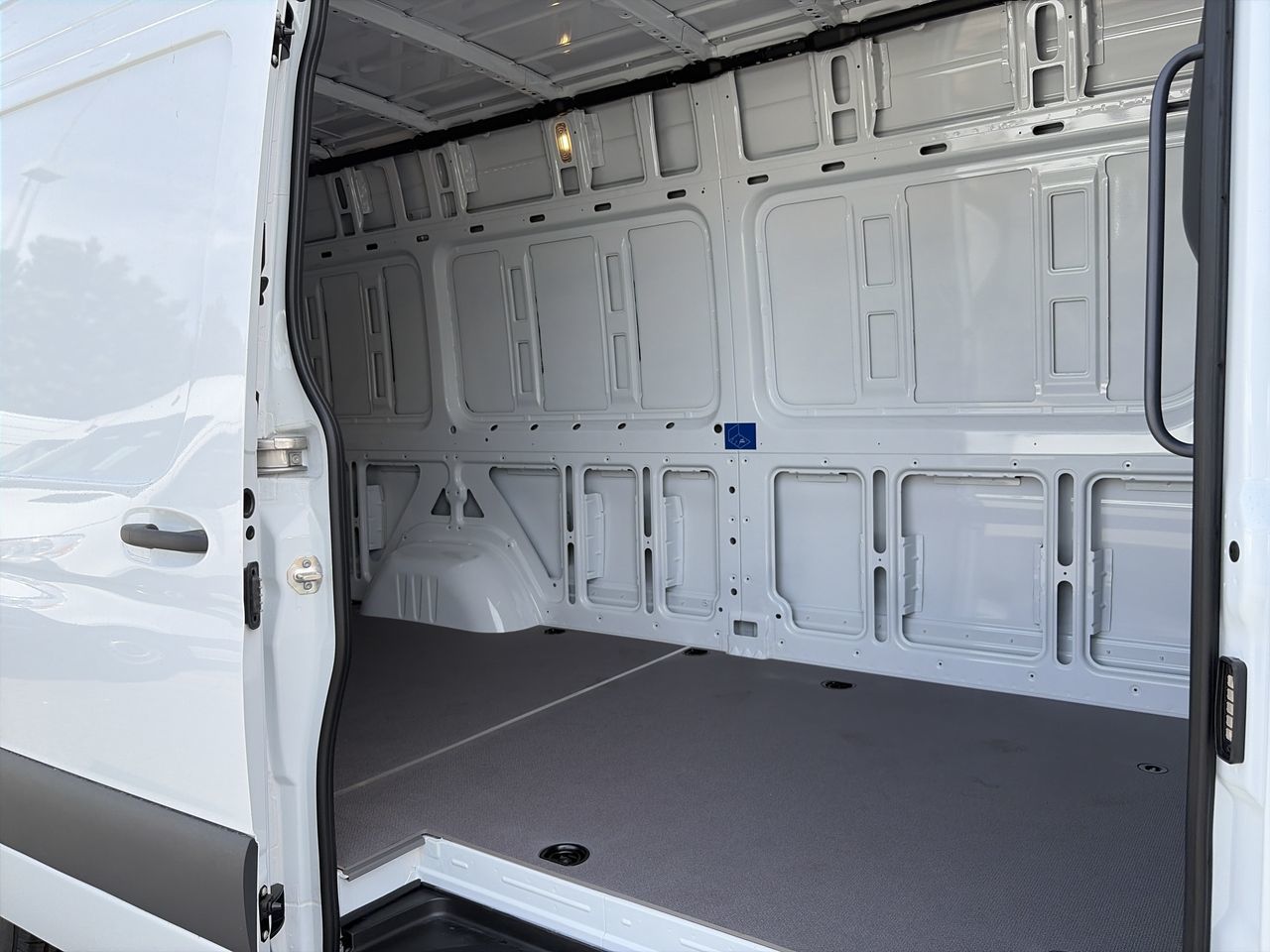 2026 Mercedes-Benz Sprinter 2500 in Vancouver, British Columbia