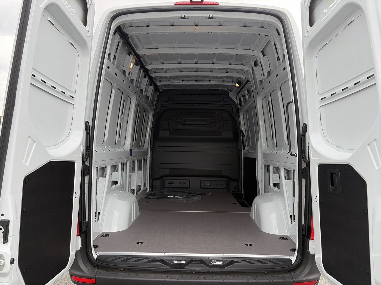 2026 Mercedes-Benz Sprinter 2500 in Vancouver, British Columbia